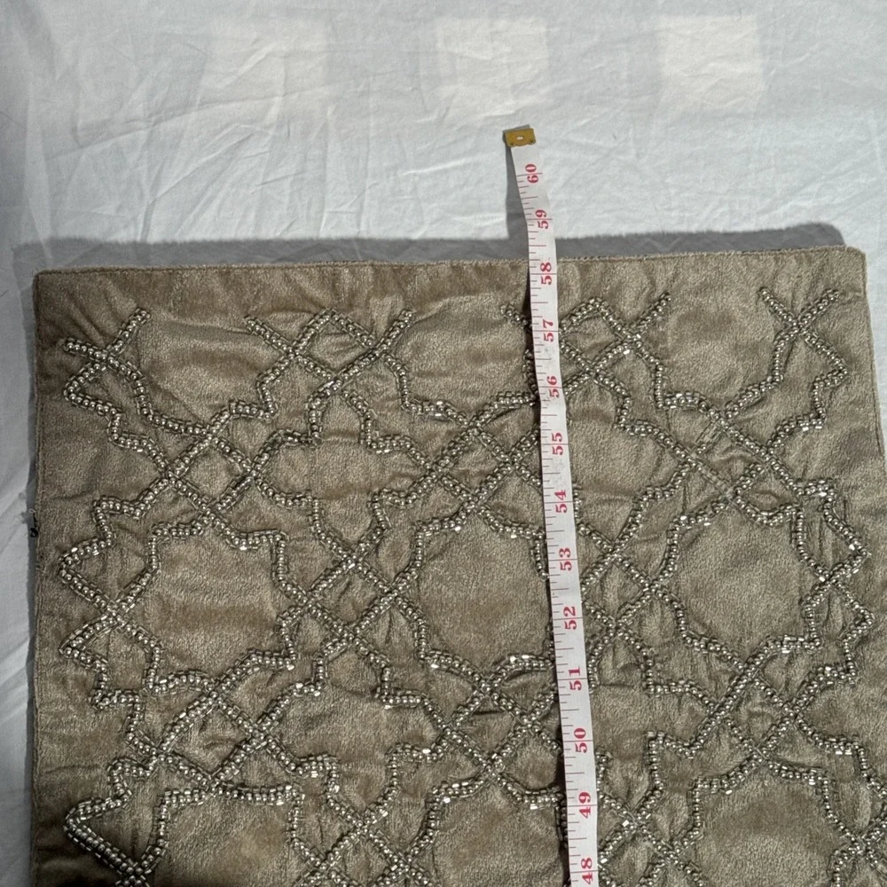 Tahari Elegant Beaded Snowflake Beige Table Runner Approx 58.25